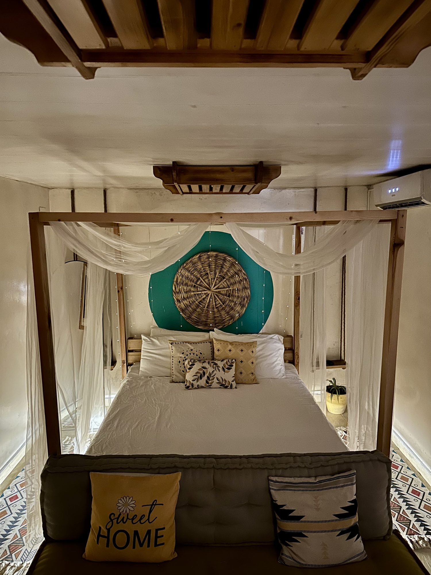 Bungalow